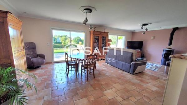 Plain pied alliant qualité, confort et vue sur le golf de la Domangère