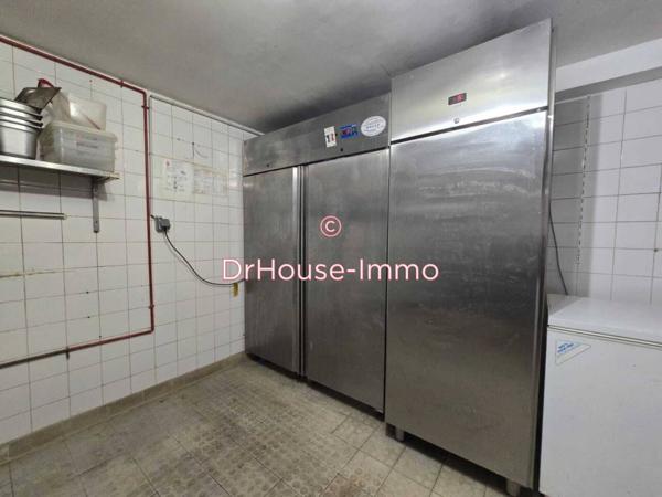 Commerce à vendre 3 pièces de 128 m²