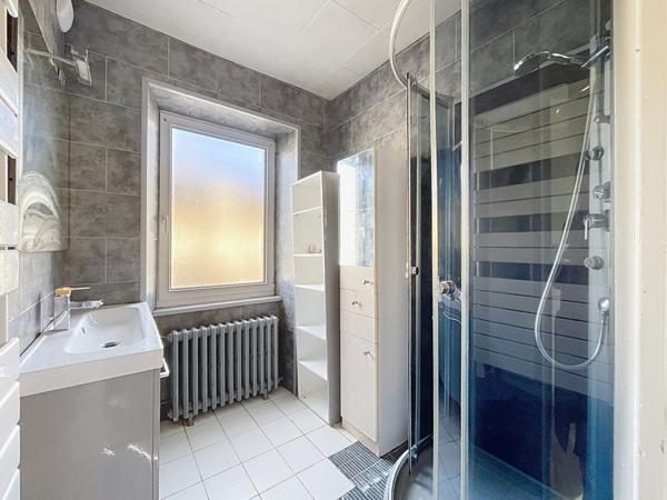 Maison de ville belle opportunité Guingamp - idéal investisseur