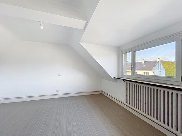 Maison de ville belle opportunité Guingamp - idéal investisseur