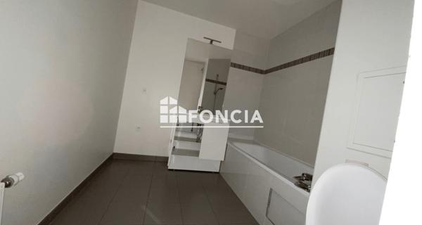 Location Appartement 2 pièces 41.83 m² - Achères 78260