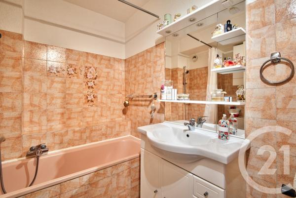 Appartement F1 à vendre  1 pièce - 29,66 m2 NICE - 06