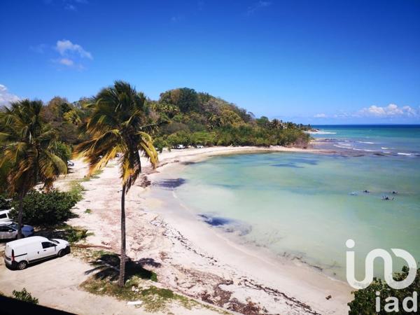 Duplex 3 pièces de 40 m² à Le Gosier (97190)