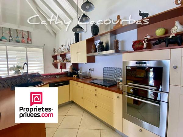 Rare - Villa vue exceptionnelle et accès plage,  Bouillante