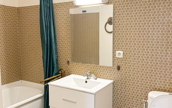 Appartement à vendre    1 pièce • 25 m2 Pau