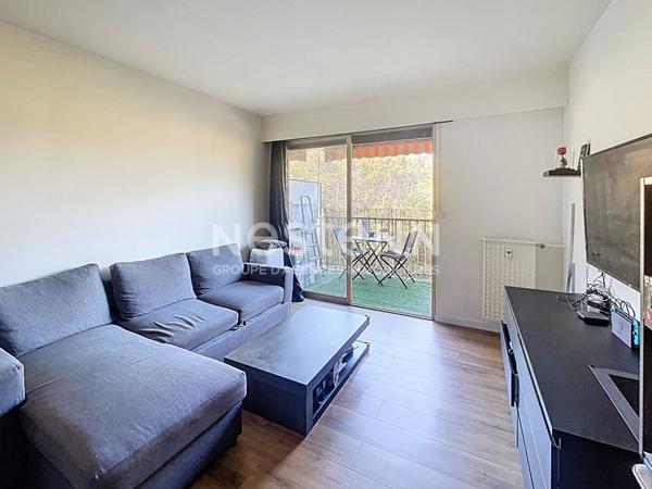 Appartement 1 pièce(s) 23 m2, terrasse