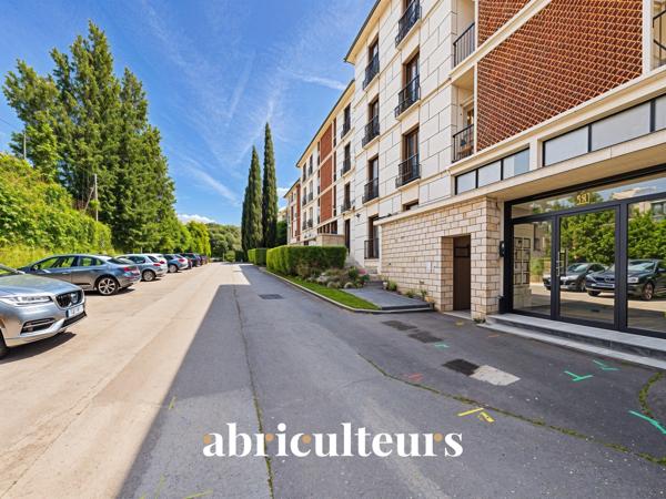 Appartement 3 pièces 94 m² avec large balcon -Le Chambord La Torse, Aix-en-Provence