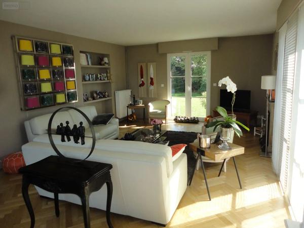 Achat - Maison | Maison individuelle La Chapelle-d'Armentières 59930 5 pièces 216 m 2 1321 m 2