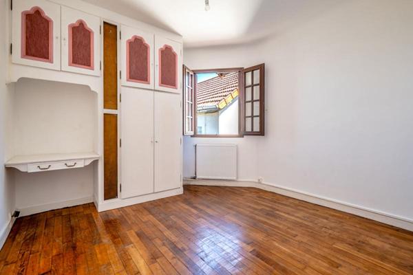 Maison individuelle proche RER Viry-Chatillon