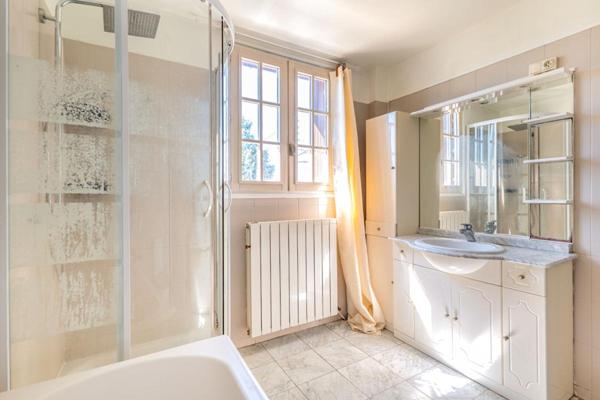 Maison individuelle proche RER Viry-Chatillon
