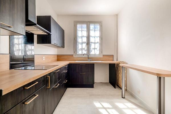 Maison individuelle proche RER Viry-Chatillon