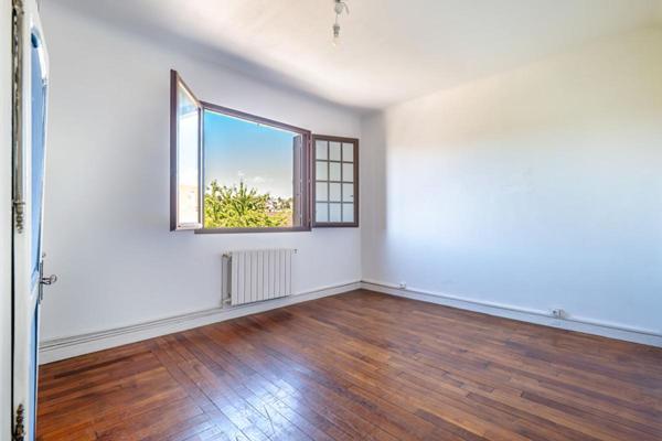 Maison individuelle proche RER Viry-Chatillon