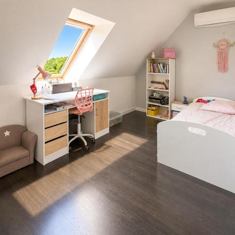Maison à Savigné-l'Évêque, 72460 - 5 pièces 131m²