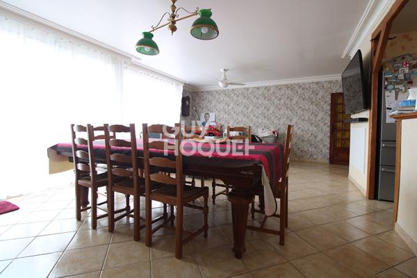 Maison Brie Comte Robert