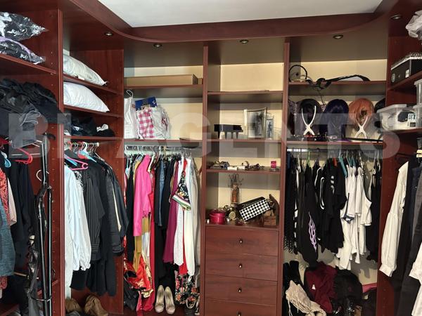 maison/villa 5 pièce(s) 165 m2