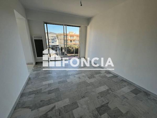 Location Studio 25.05 m² - 169, AVENUE DE NICE Cagnes Sur Mer 06800
