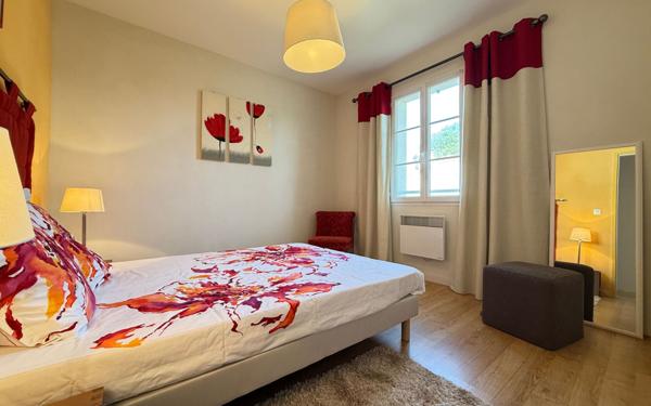 Maison à vendre    5 pièces •  Saint-Palais-sur-Mer