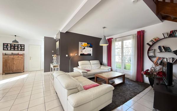 Maison à vendre    5 pièces •  Saint-Palais-sur-Mer