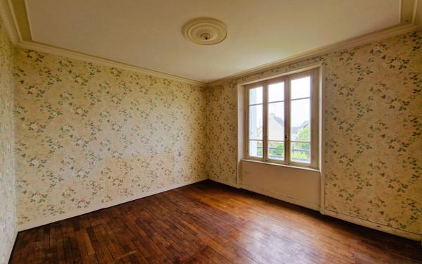 Maison à vendre    5 pièces • 149 m2 Plouhinec