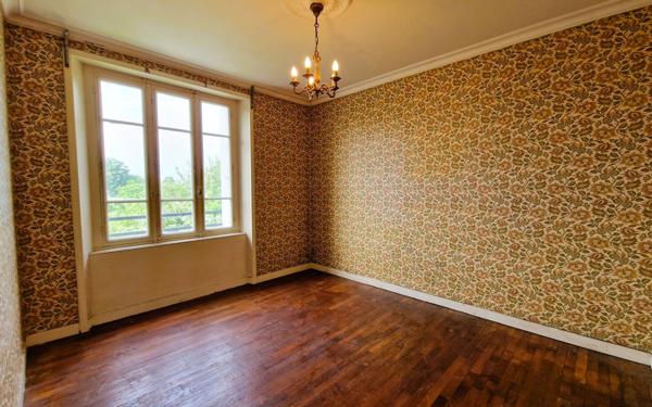 Maison à vendre    5 pièces • 149 m2 Plouhinec