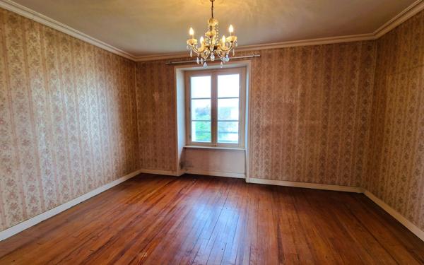 Maison à vendre    5 pièces • 149 m2 Plouhinec