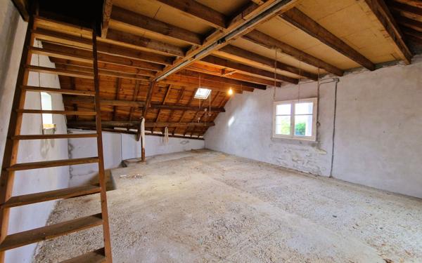 Maison à vendre    5 pièces • 149 m2 Plouhinec