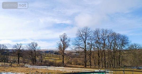 Propriete à vendre à Saint-Saturnin dans le Cantal (15190), ref : FG/2484