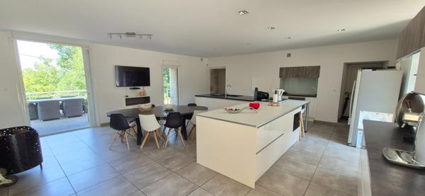 Vente propriété 546 m² 12 Pièces Agen