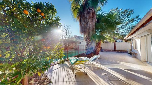 Grande Maison familiale à CARCASSONNE quartier Pasteur avec piscine et garage