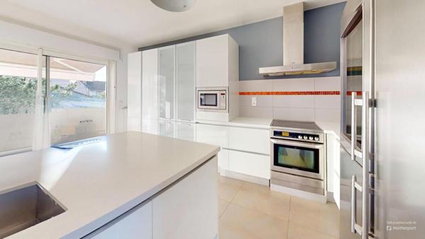 Grande Maison familiale à CARCASSONNE quartier Pasteur avec piscine et garage