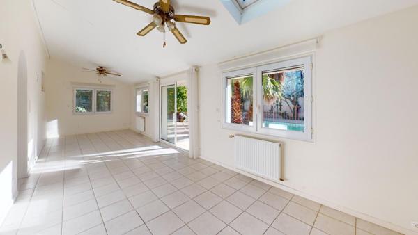 Grande Maison familiale à CARCASSONNE quartier Pasteur avec piscine et garage