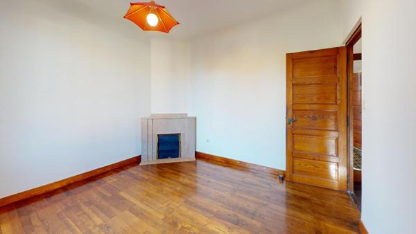 Grande Maison familiale à CARCASSONNE quartier Pasteur avec piscine et garage