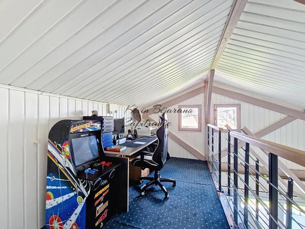 BEAUMONT – Maison individuelle – 130 m² habitables – 3 chambres – terrain clos de 663 m² sans vis-à-vis