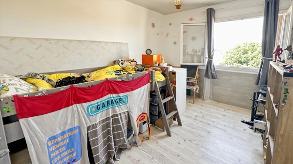 Appartement à vendre T4 de 76 m² avec balcon, cave et parking - BERGERAC (24)