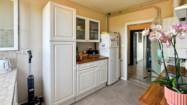 Appartement à vendre T4 de 76 m² avec balcon, cave et parking - BERGERAC (24)