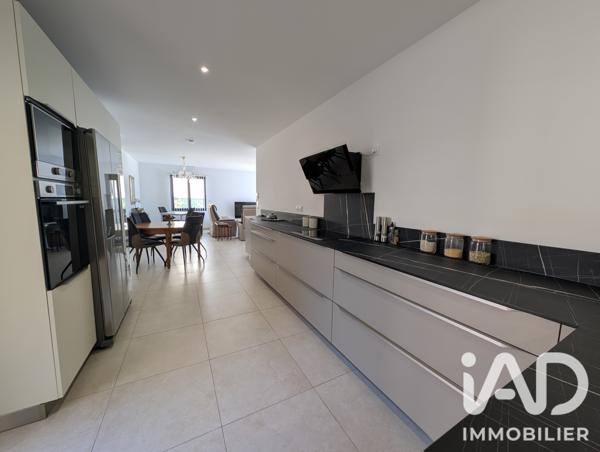 Maison à vendre 4 pièces 91 m² Vacqueyras