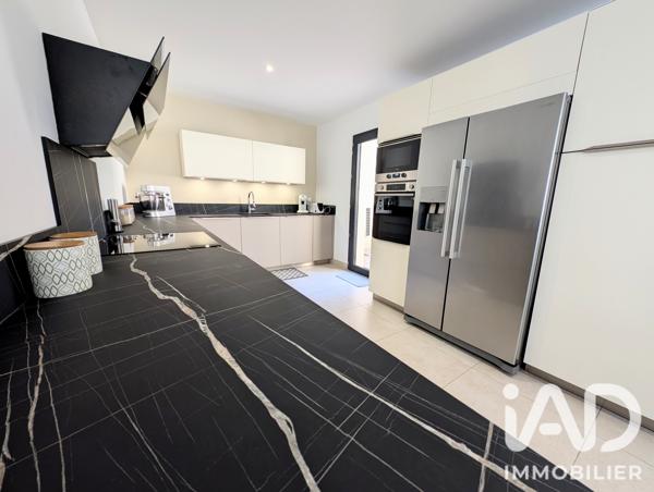 Maison à vendre 4 pièces 91 m² Vacqueyras