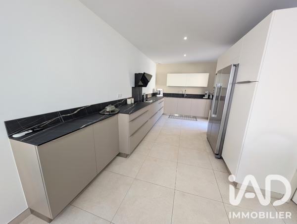 Maison à vendre 4 pièces 91 m² Vacqueyras