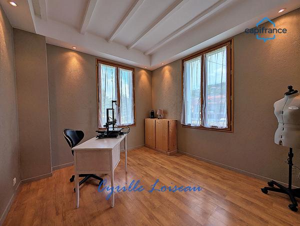 Amphion – Maison 172 m² Avenue de la Rive | Visibilité & Potentiel