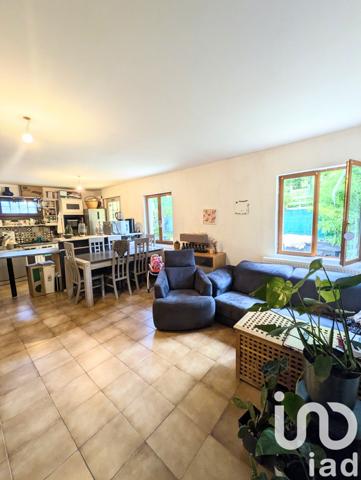 Immeuble à vendre 281 m² Saxel