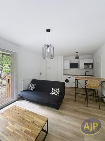 Location appartement Saint Jean D Illac : 866 € - AJP Immobilier Saint Andre de Cubzac