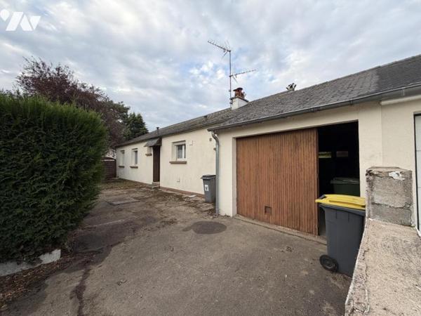 TOURS NORD – MAISON DE PLAIN-PIED À RÉNOVER AVEC TROIS CHAMBRES ET GARAGE