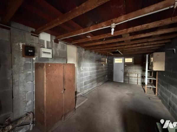 TOURS NORD – MAISON DE PLAIN-PIED À RÉNOVER AVEC TROIS CHAMBRES ET GARAGE