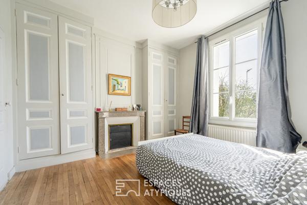 Maison de charme avec jardin dans le centre de tours