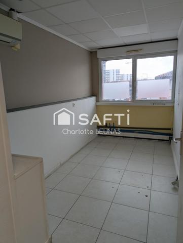 Cabinet médical idéal, 96m², proche métro Bellefontaine