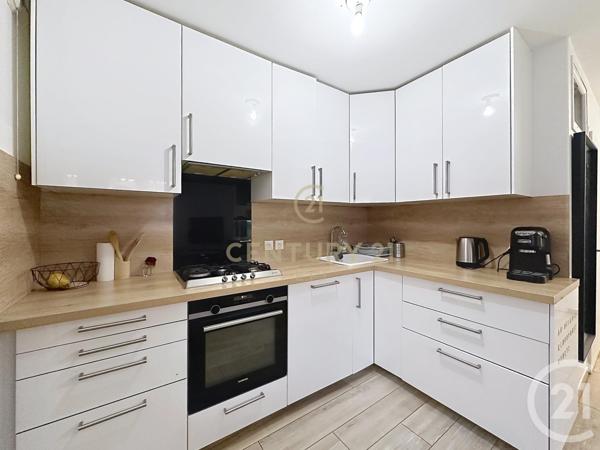 Appartement F3 à vendre  3 pièces - 45,40 m2 NOISY LE GRAND - 93