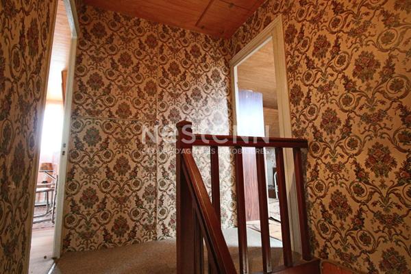 MONTOIR DE BRETAGNE Maison à rénover de 110 m² trois chambres avec terrain et dépendances