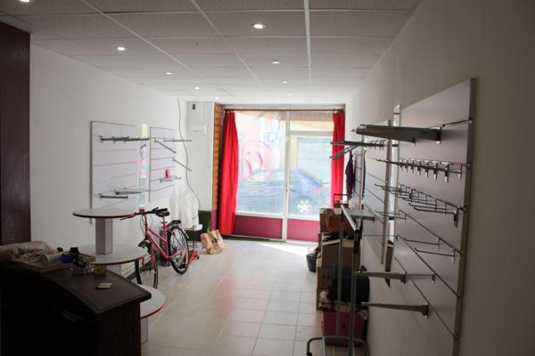 Immeuble à vendre TOURNUS (71) Appt T4-83m2 (loué) + (Local commercial) à 129 000 €