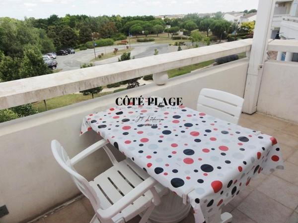 Vaux-sur-Mer (17640) VAUX PROCHE OCÉAN APPARTEMENT PLUS GARAGE AU PRIX DE 273 000 € HAI