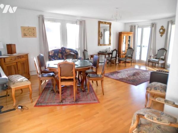 HYPER CENTRE DE RAMBOUILLET